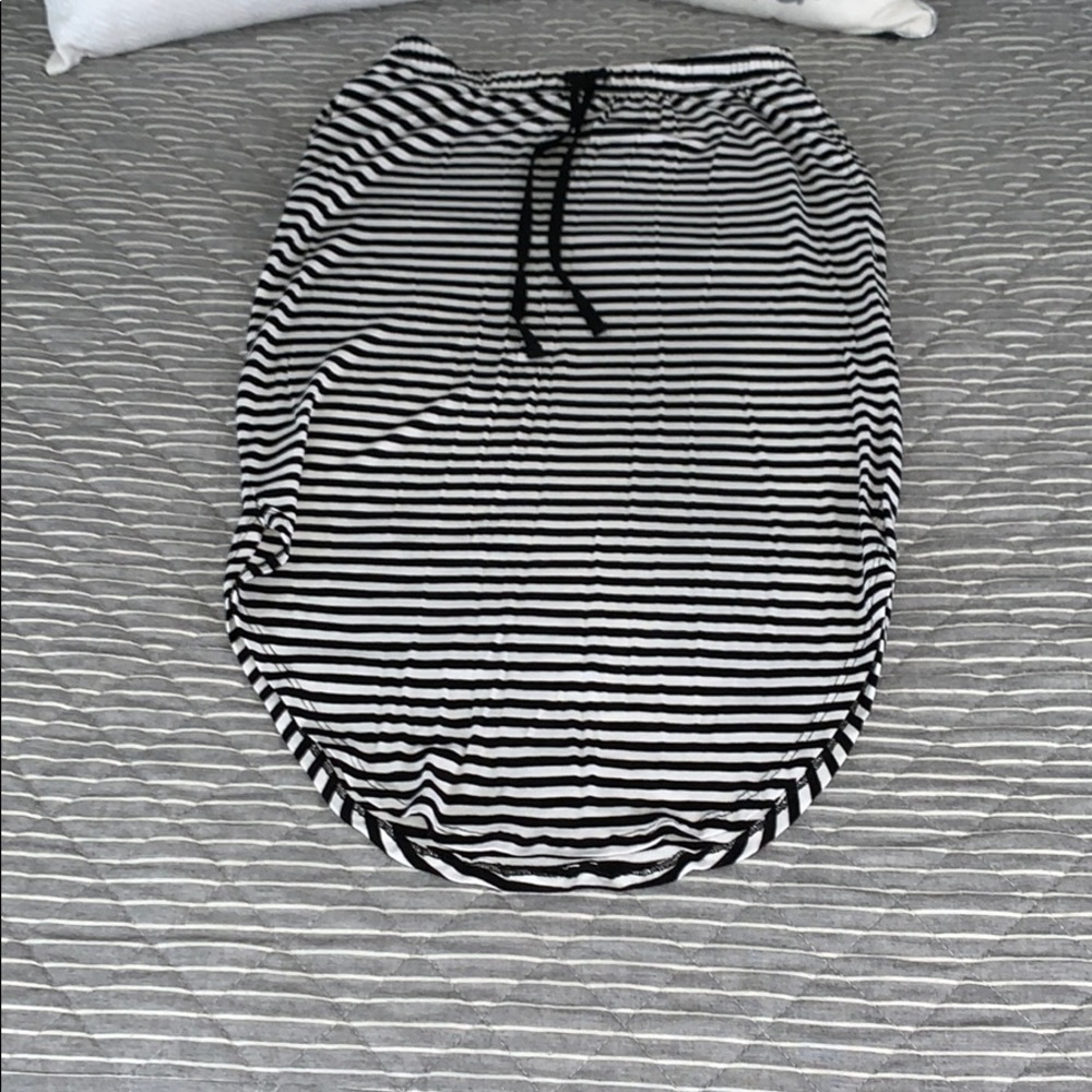 Black and white striped midi high low skirt
